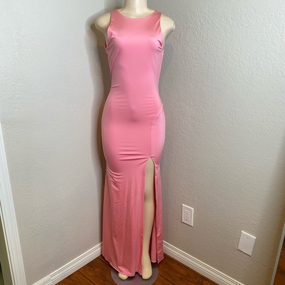 Dresses & Skirts - Pink Candy Cocktail Dress